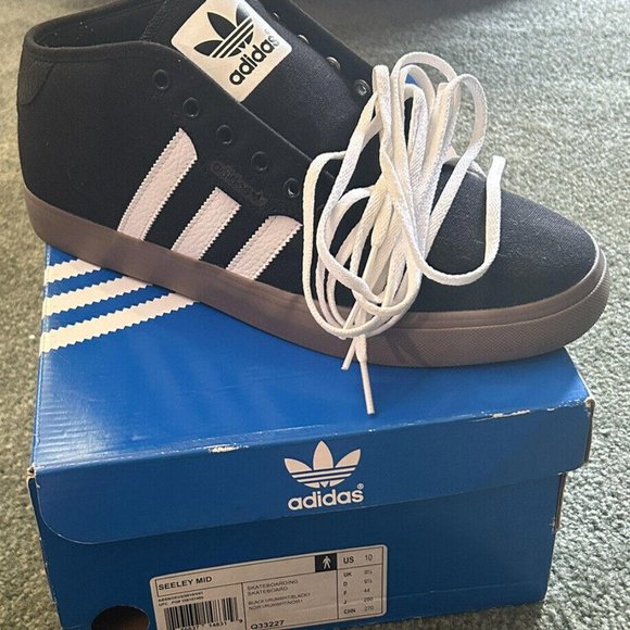NEW Adidas Classic Men's SEELEY MID Black White - Size 10 - New in Box! - Picture 2 of 4